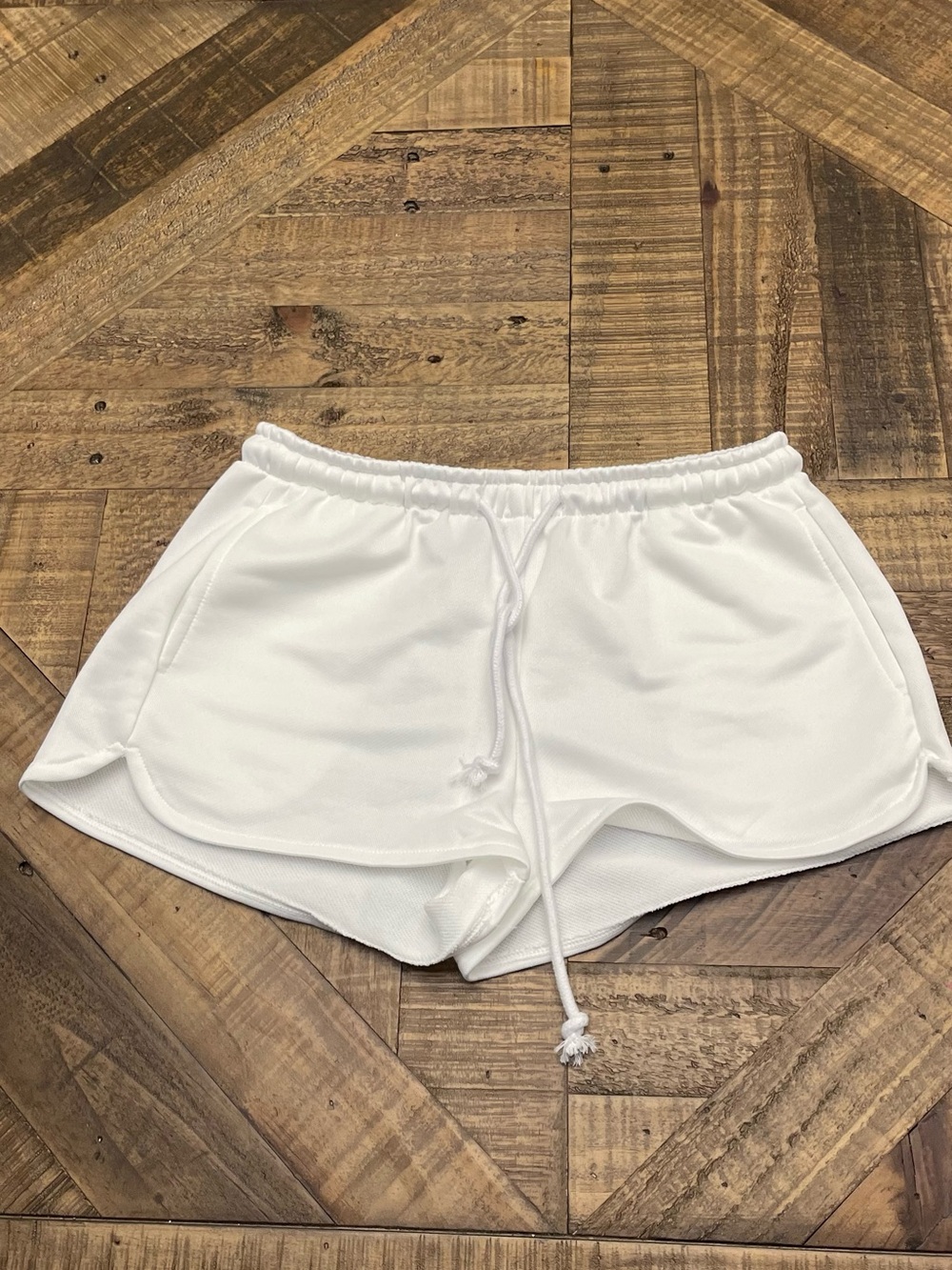 Women’s White Drawstring Athletic Shorts with Side Pockets